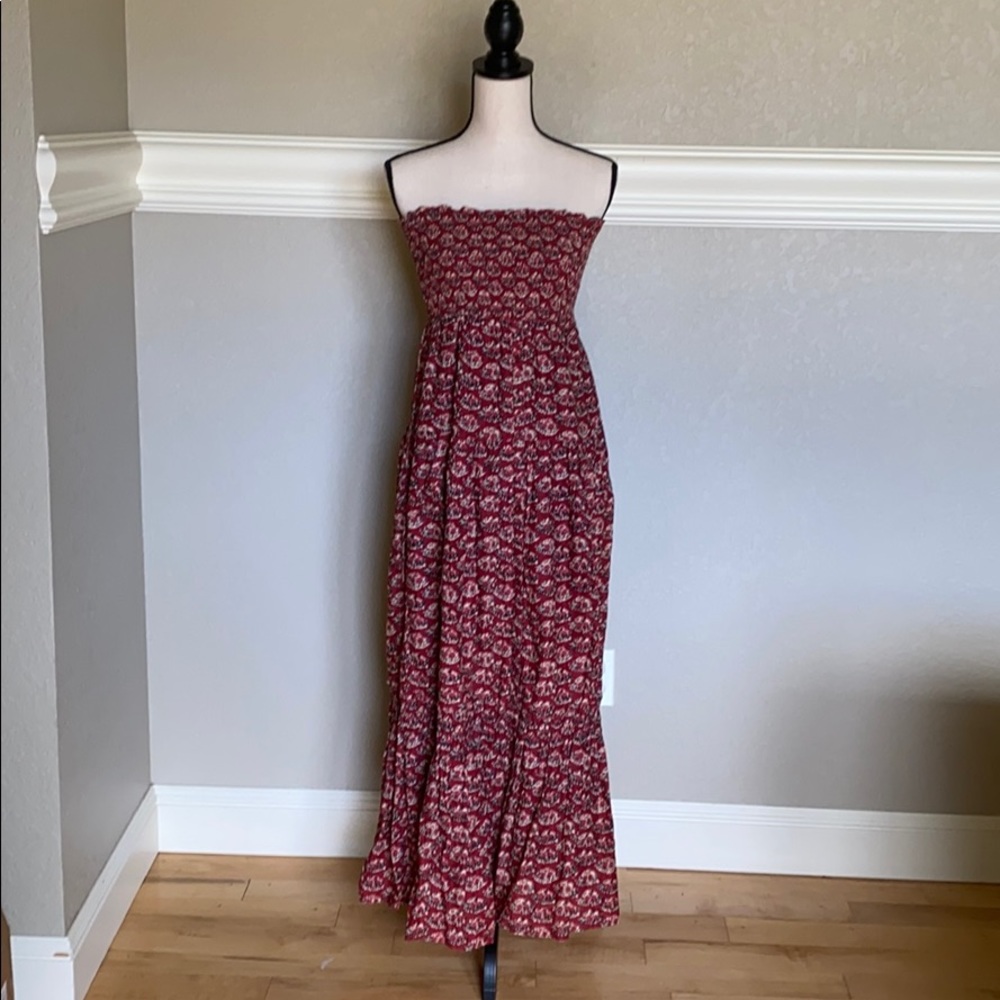 Halter Maxi Dress with Pockets!